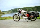 Royal Enfield COnstellation in Finland